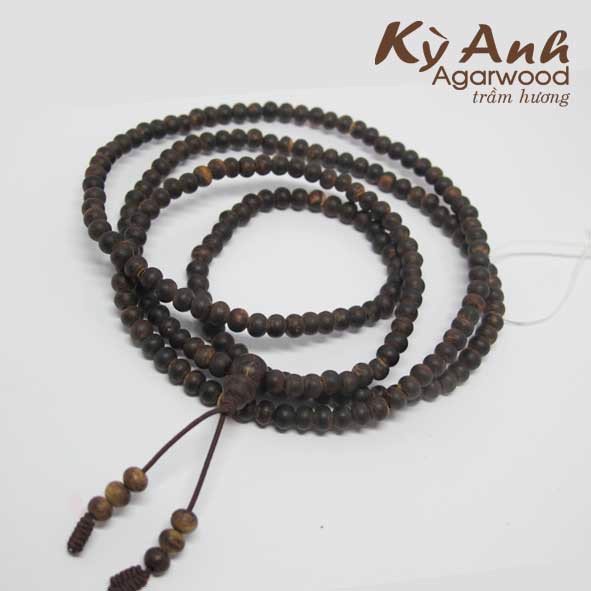 Chuỗi 108 X 2 Trầm Hương Chìm Nước Tự Nhiên 